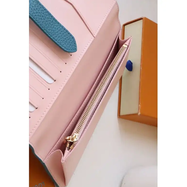 LV 2211DJ0040 Bag 0616